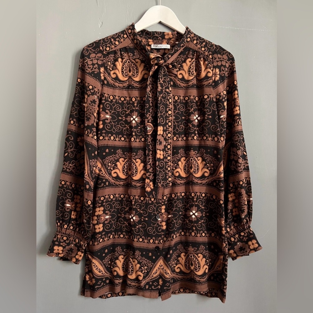 Deadstock Novella Royale Bow Blouse Brown Black long button sleeve. Size S